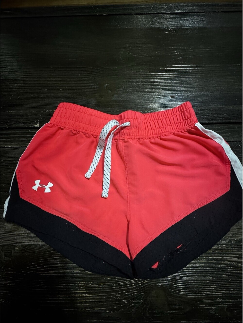Under Armour Girls YMD Medium HeatGear Running Shorts Coral Black Drawstring